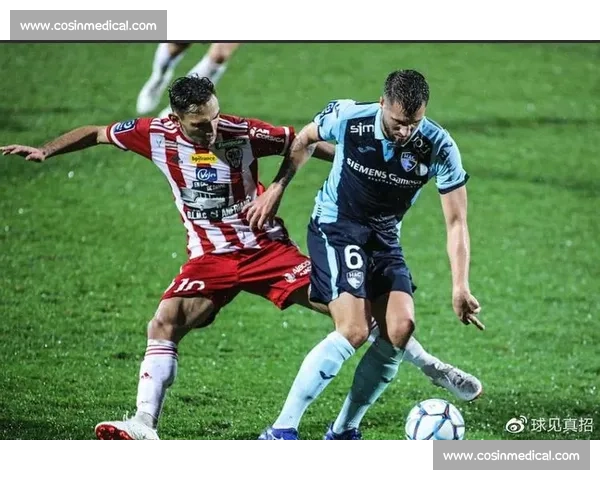 兰斯与阿雅克肖激战连连精彩纷呈 法甲赛场强强对决引发热议