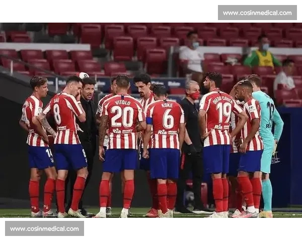 格拉纳达主场迎战巴萨 双方鏖战激烈争夺西甲积分榜名次